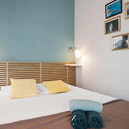 Appartement Bright & Cosy W Terrace Ac