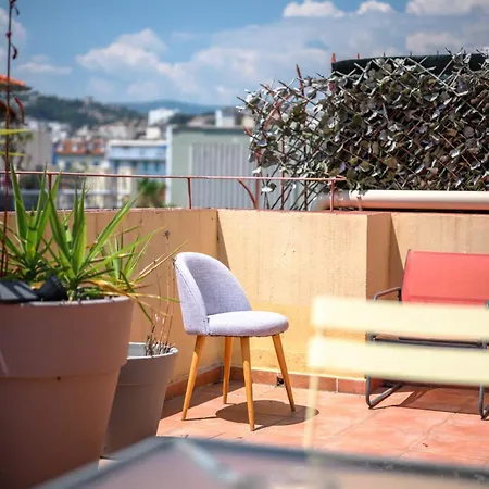 Bright & Cosy W Terrace Ac * Nice